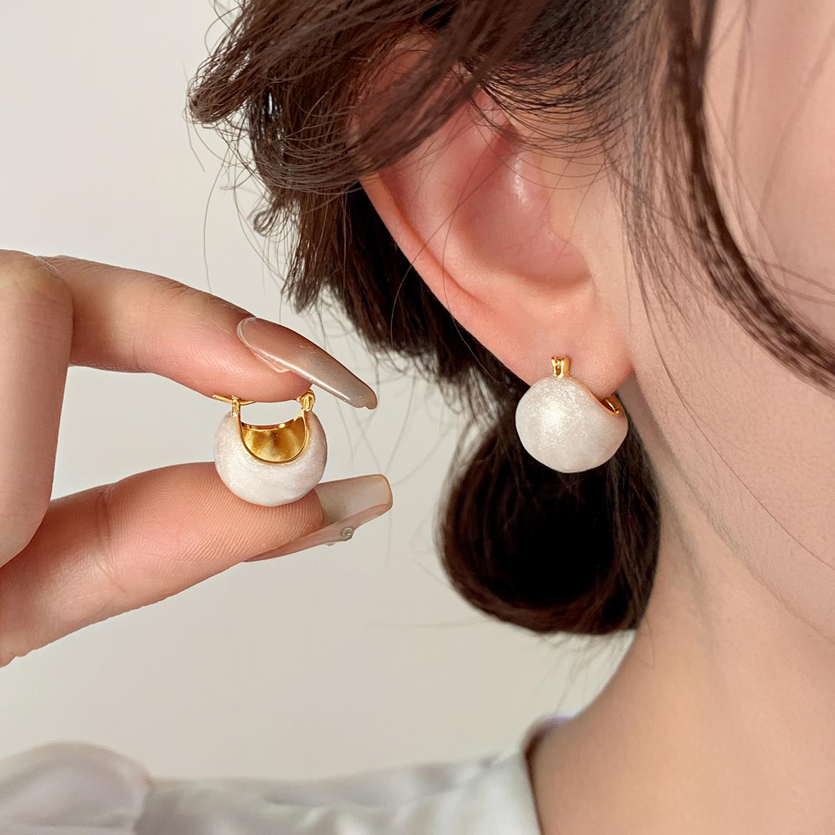 925银耳饰 [轻奢原创]简约滴釉水滴耳扣女银饰时尚百搭耳环耳钉20