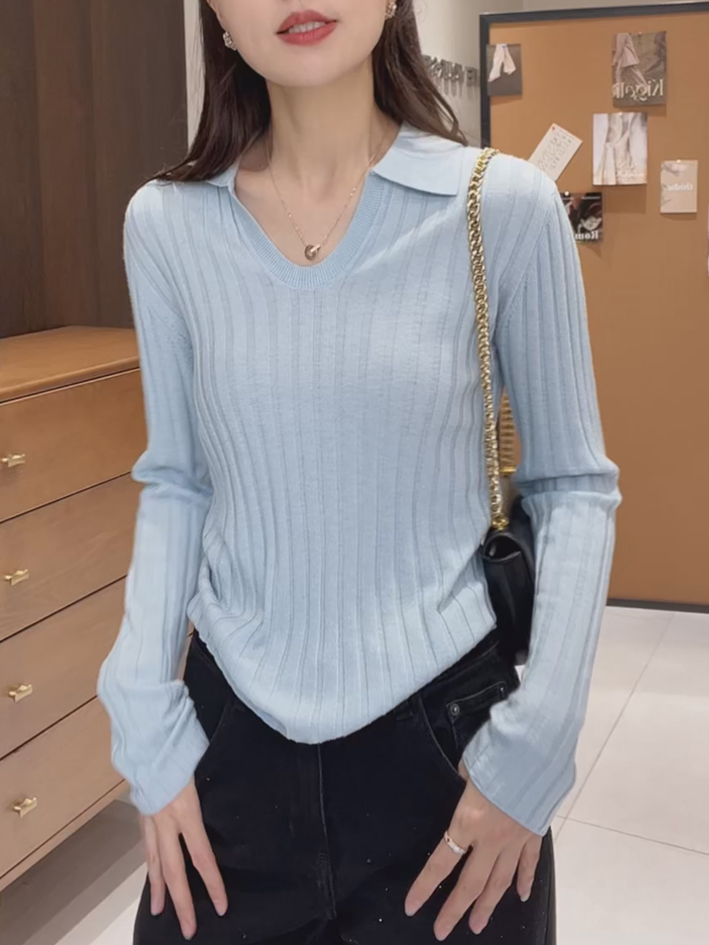 蓝色翻领竖坑条长袖针织衫女秋季内搭打底衫2025新款修身显瘦上衣