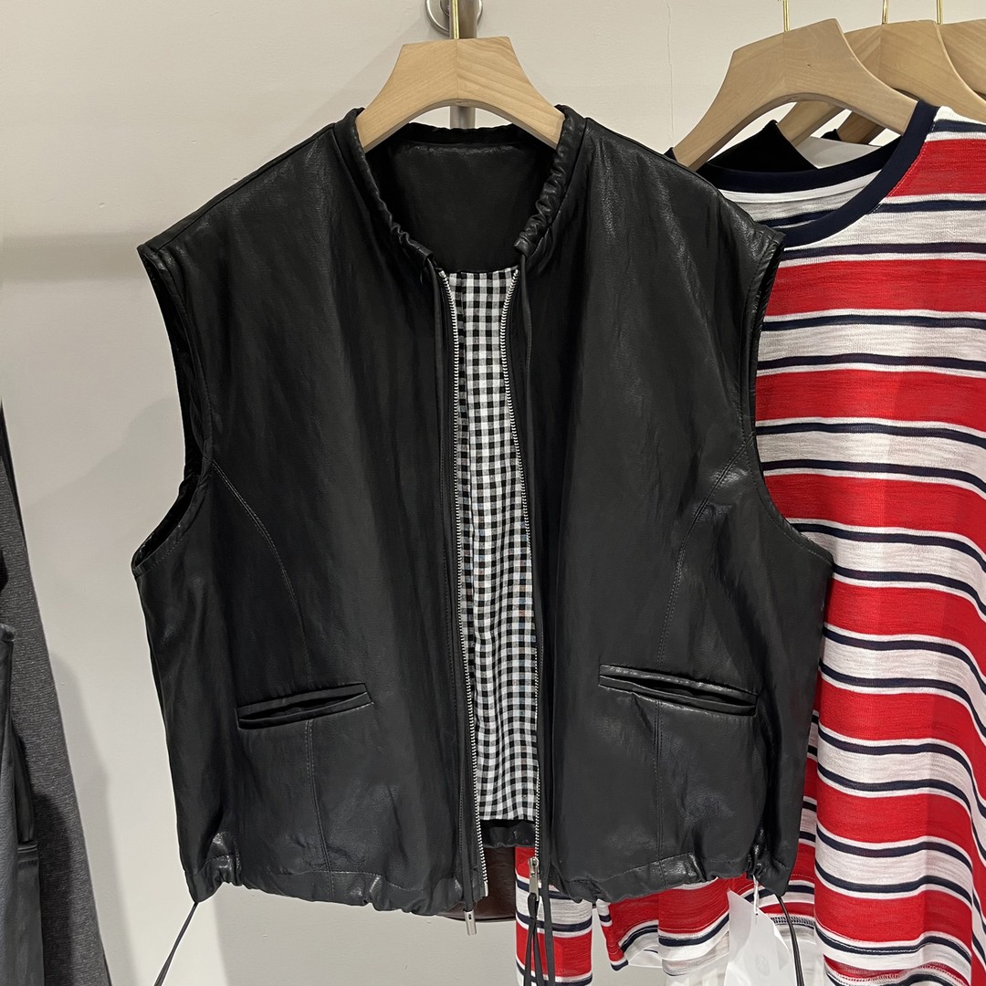 韩系时尚皮衣马甲女2025秋季新款宽松休闲百搭洋气减龄马夹上衣潮