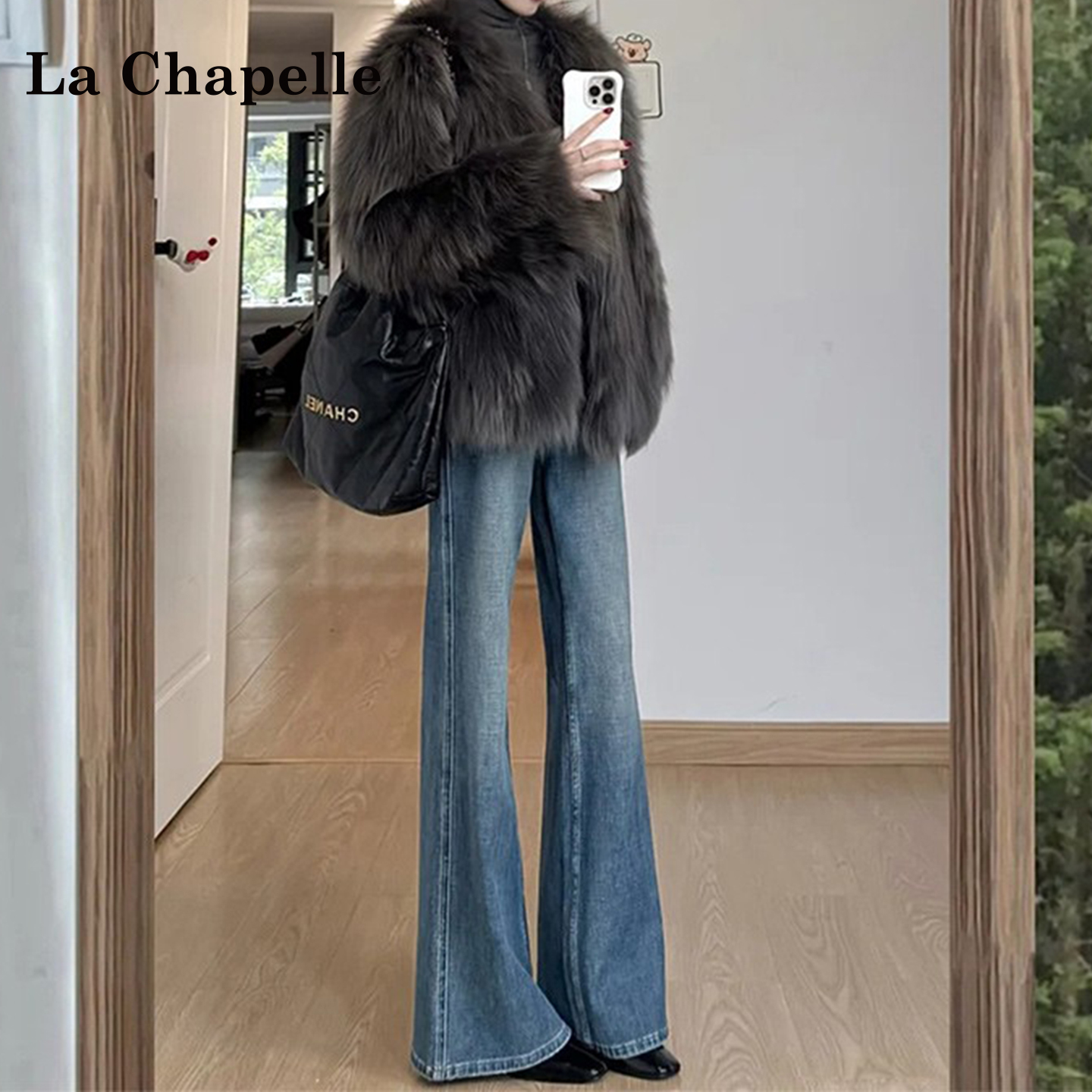 拉夏贝尔复古蓝加绒微喇牛仔裤女2026冬季新款高腰显瘦垂感喇叭裤