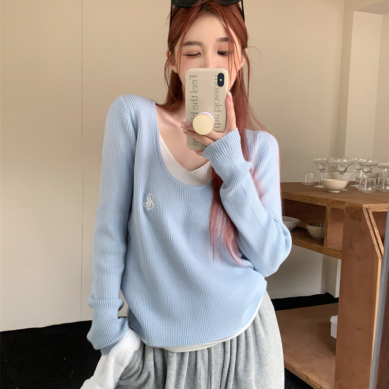 绝美蓝色假两件针织衫女装长袖领秋季穿搭撞色毛衣别致漂亮上衣