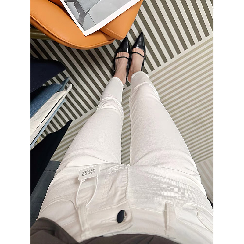 轻奢白色小脚紧身牛仔裤女2025秋季新款修身小个子八九分铅笔裤