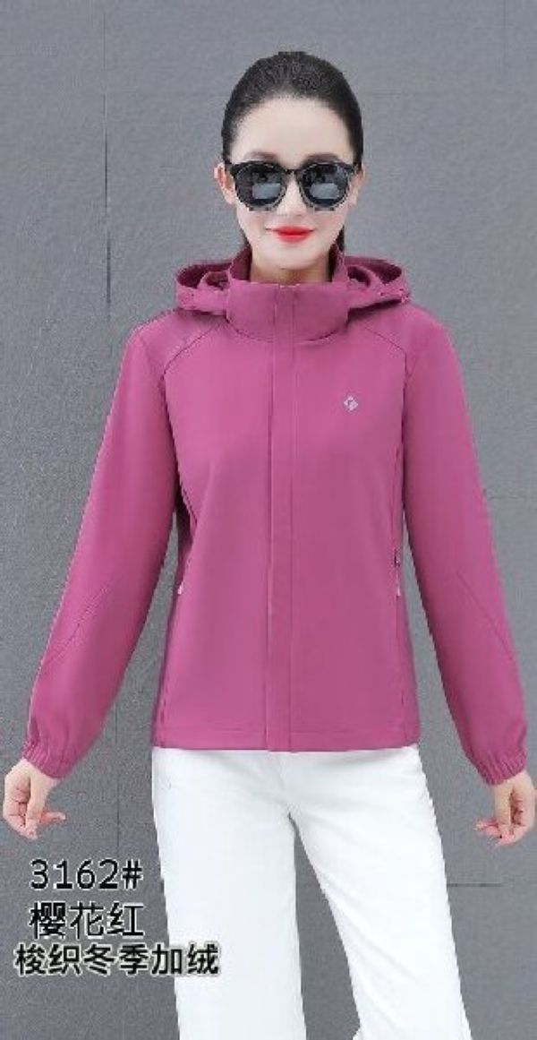 【衣联服饰】精品妈妈款夹棉风衣外套83162