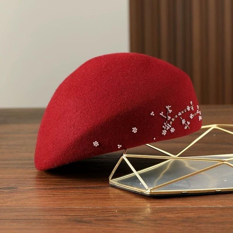 国风秋冬新款羊毛呢贝雷帽优雅气质梅花钉珠蓓蕾帽复古百搭小礼帽