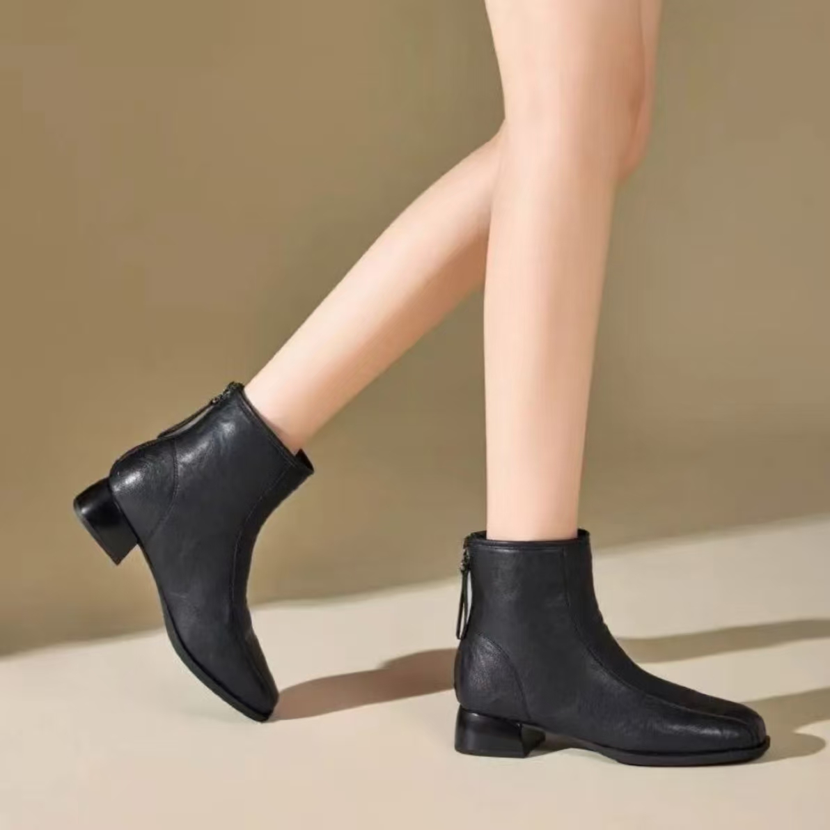【品牌力荐】秋冬上新百搭时尚保暖舒适高级设计感靴子3115