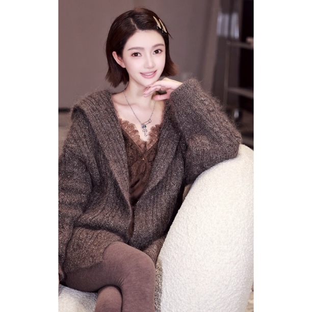 88-【璀璨】宝儿家含幂BV109625410XQ马海毛时尚简约连帽针织衫外套