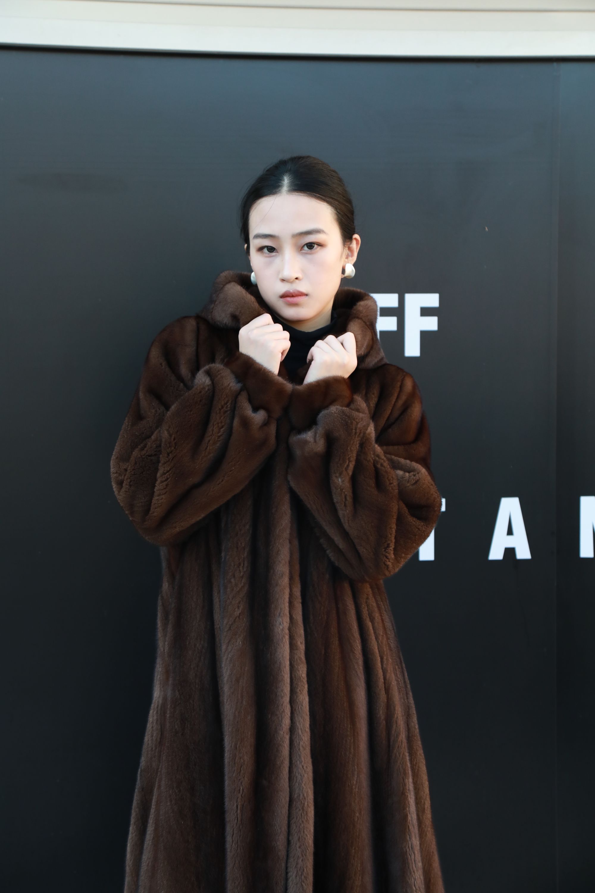 冬季海宁新款皮草紫金短二天鹅绒十浪位连帽长款水貂皮草外套