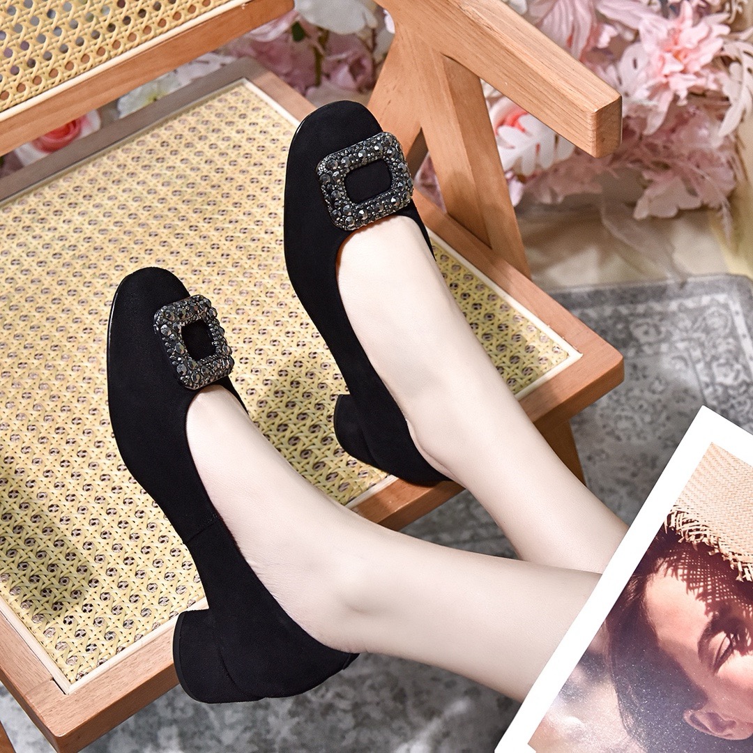 羊皮女鞋粗跟单鞋女春秋浅口软底方头舒适法式水钻气质真皮工作鞋