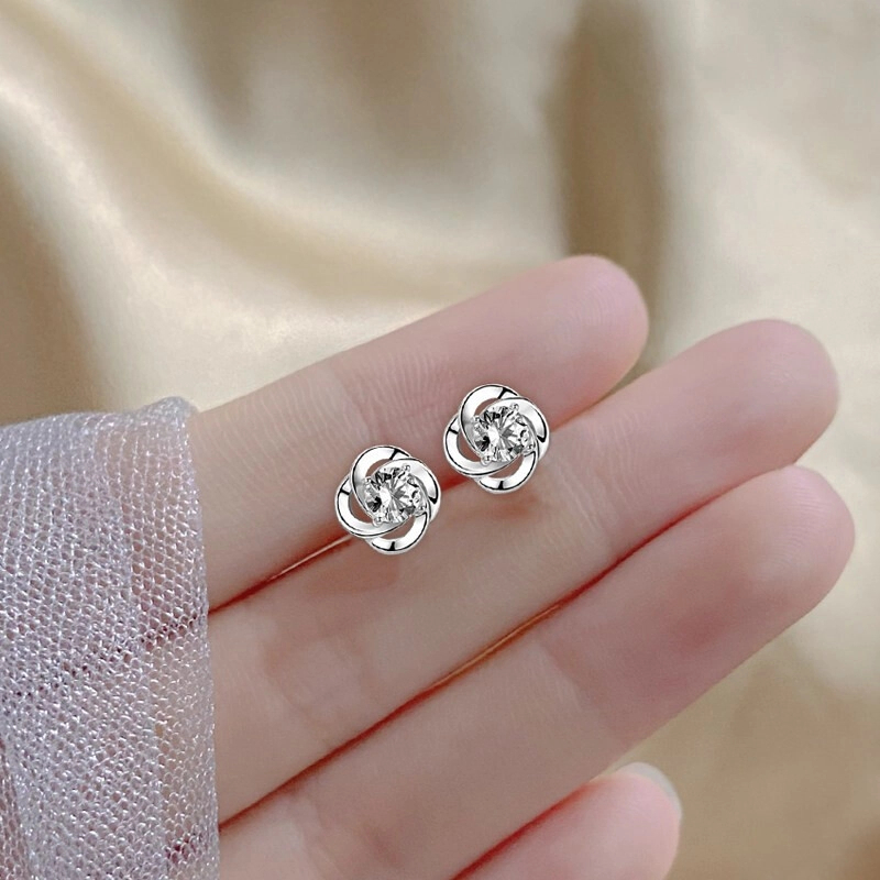 925银耳饰 耳钉女2025新款潮四叶草耳环气质百搭耳骨钉小巧养耳洞