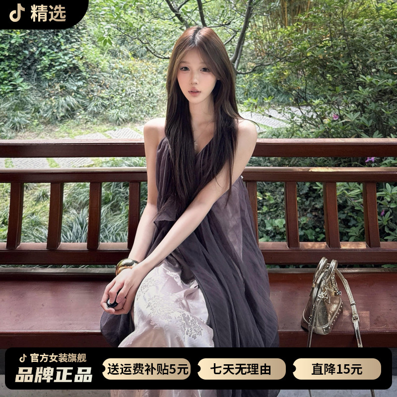 新中式国风吊带连衣裙子女装夏季新爆款海边度假穿搭复古挂脖长裙