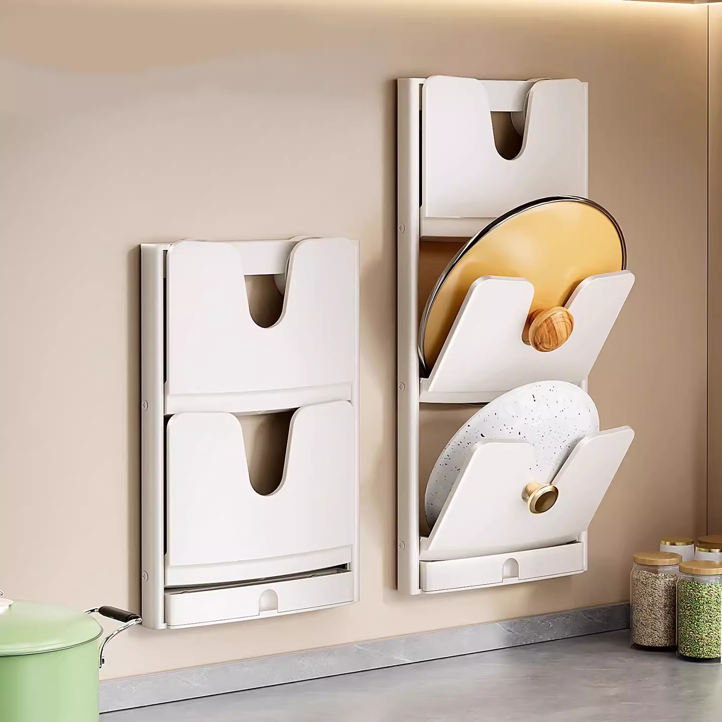 吸盘免打孔折叠锅盖架壁挂式多功能厨房置物架放置砧菜板收纳架子