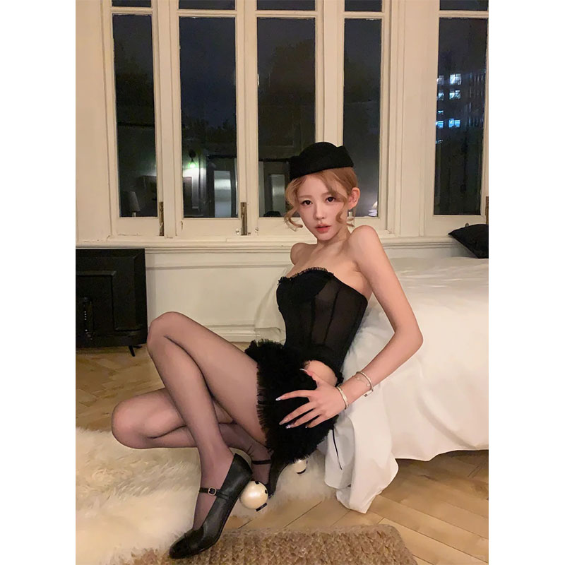 2026春季新款纯欲风辣妹蕾丝拼接抹胸背心上衣配高腰裙裤两件套女