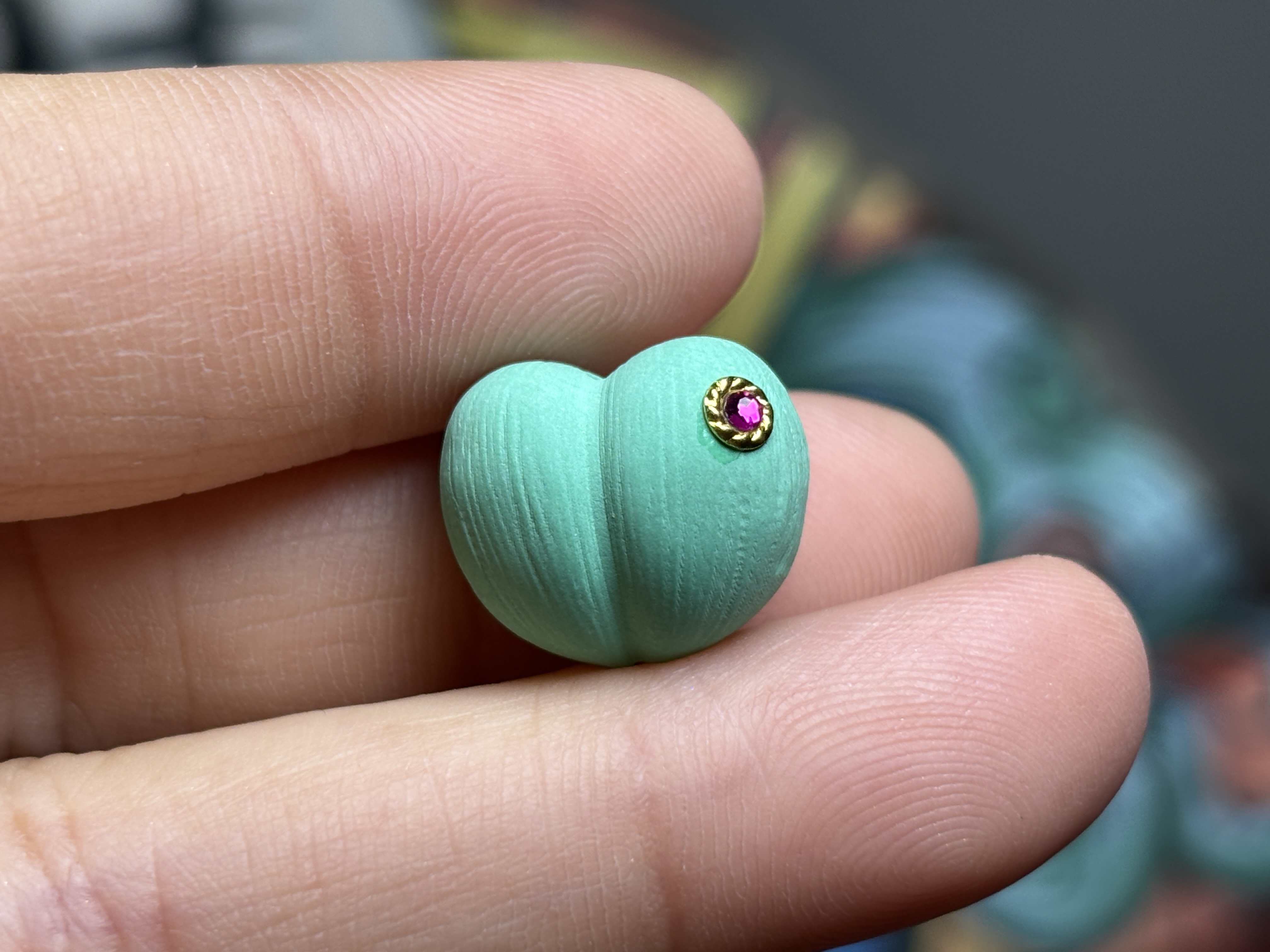 湖北料镶嵌屁桃爱心配珠配饰！雾面磨砂款！尺寸14.8mm