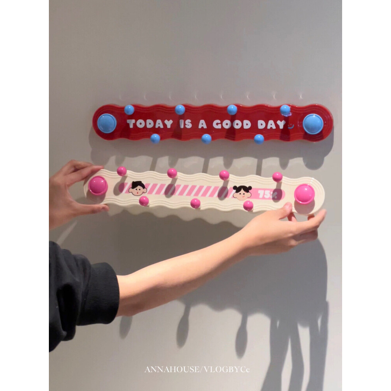 ONE 多巴胺旋转吸盘联排挂钩免打孔强力承重家饰软装搭配套装NS