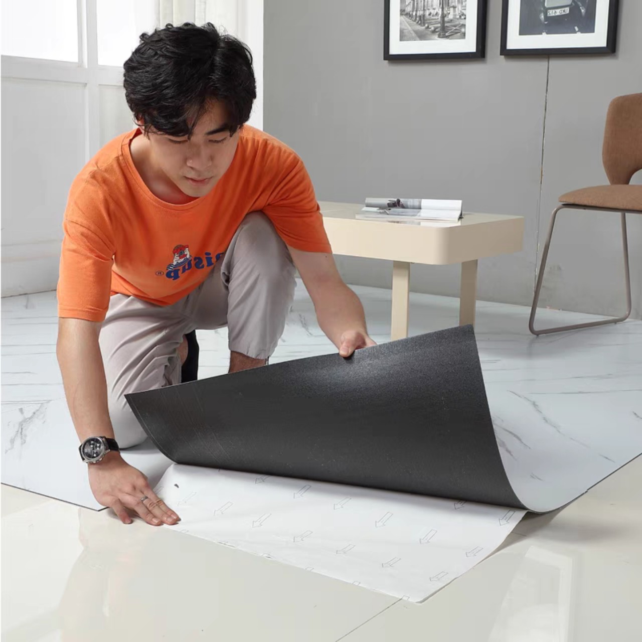 PVC地板贴自粘耐磨水泥地直接贴加厚网红地板贴自粘式地面地板革T