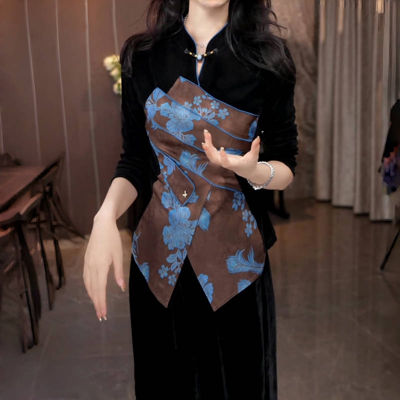 时尚百搭立领国风丝绒小衫女2026春季新款气质显瘦新中式长袖上衣