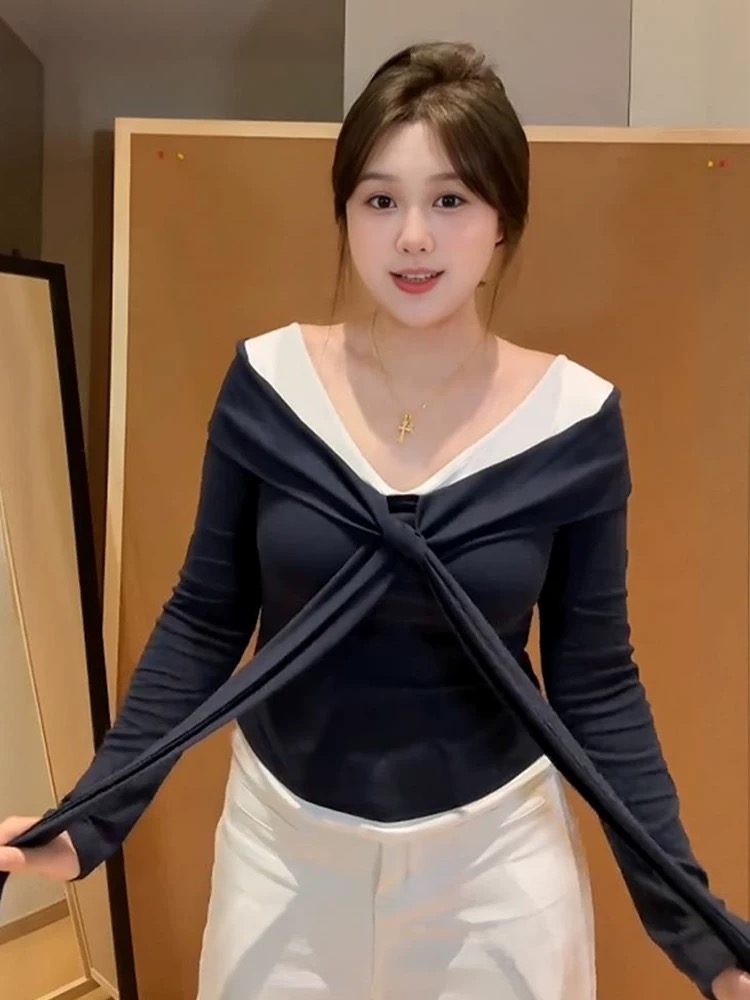 大码微胖休闲长袖t恤女装秋季假两件一字肩上衣胖mm修身显瘦体恤