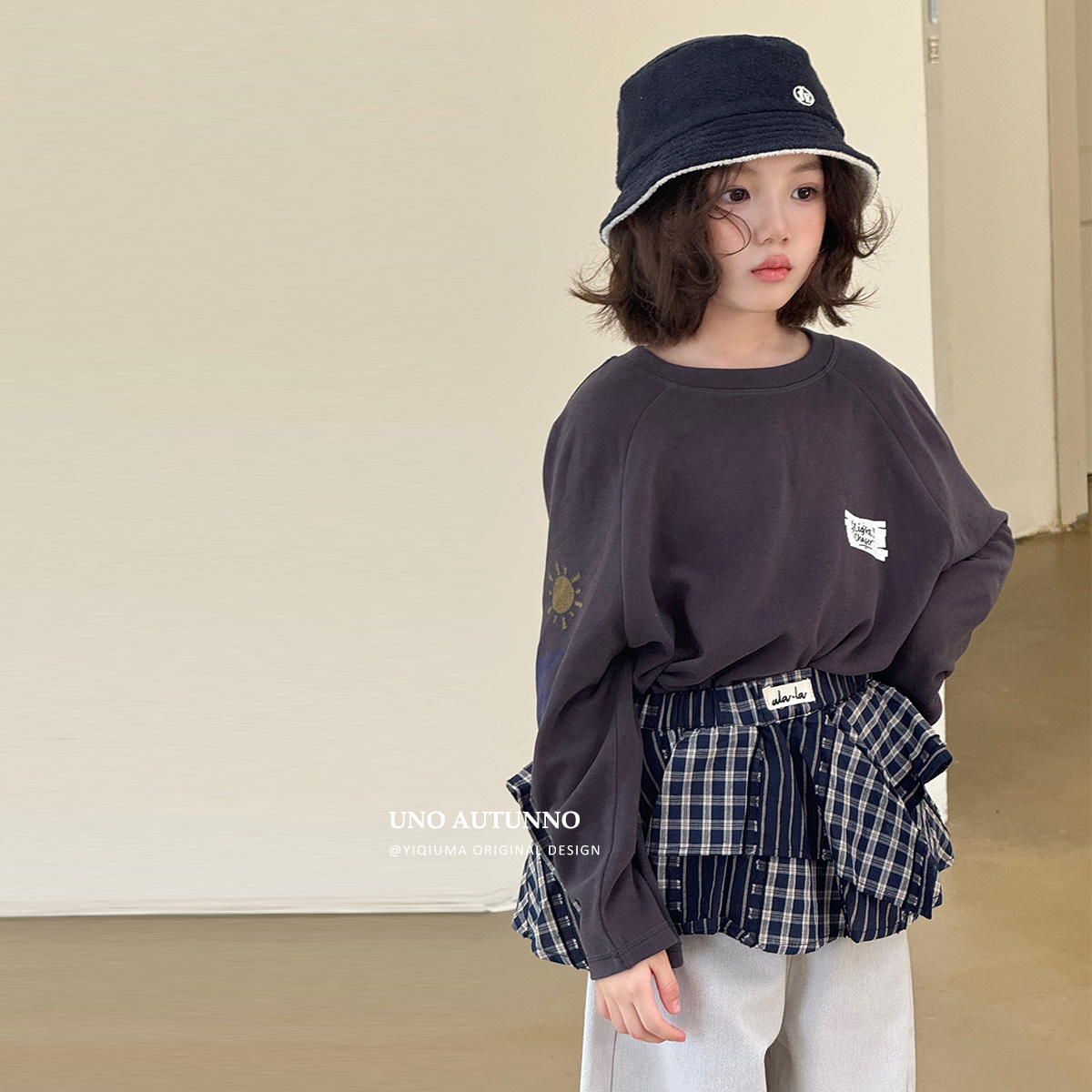 现货「UNO AUTUNNO」【灰域星点】绵羊絨女中大童冬季上衣GQ1869