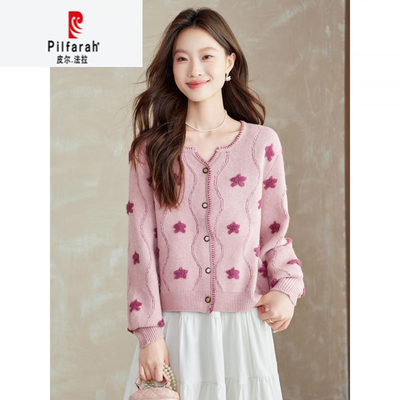 2025秋季时尚立体拼色绣花羊毛针织开衫毛衣外套女