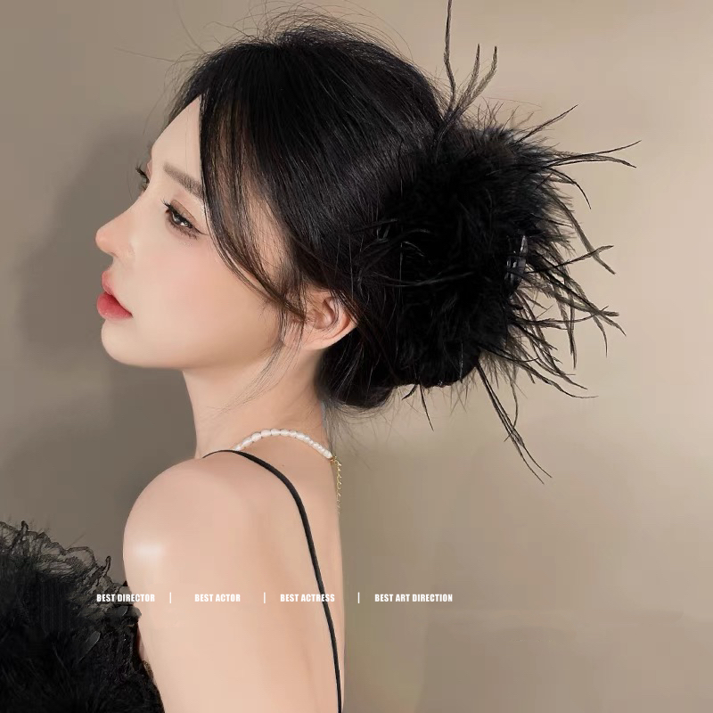 超仙羽毛~ins风鸵鸟气质高级感夾子毛毛鲨鱼夹后脑勺发夹