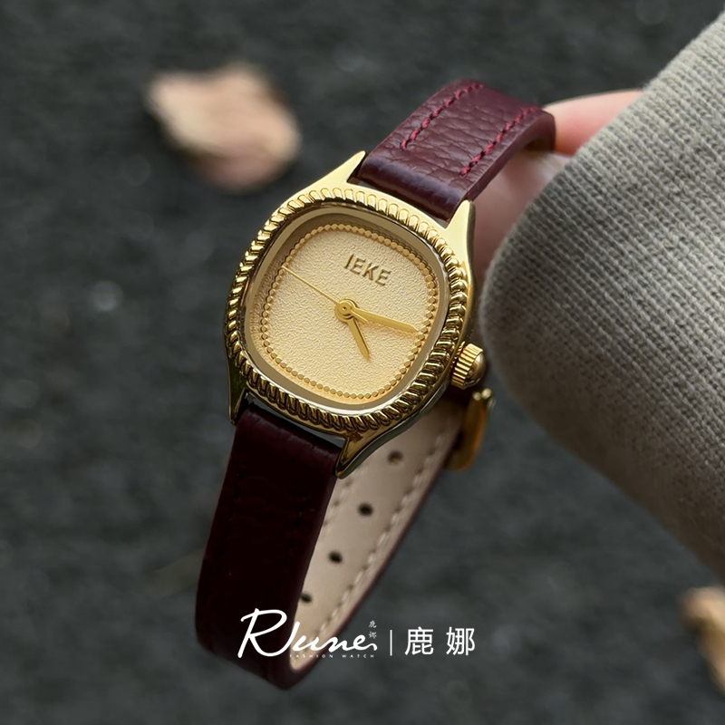 Rune鹿娜《阳》小众高级感复古简约真皮ins百搭女士防水石英表手表