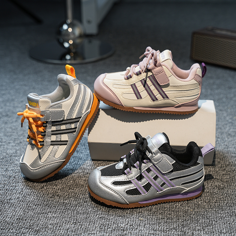 儿童休闲运动阿甘鞋2025秋季新款男女童防撞耐磨中大童跑步鞋9596