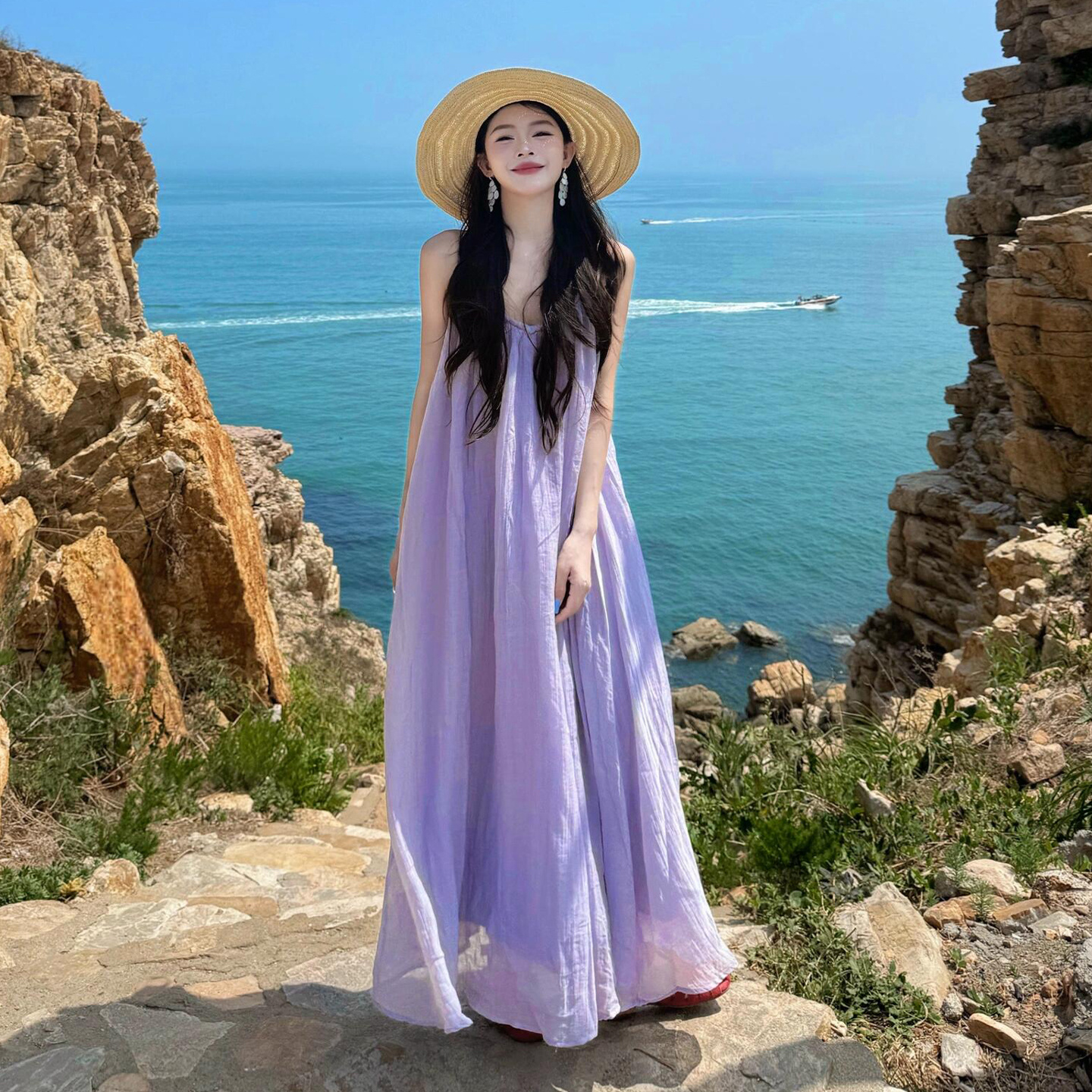 海边度假紫色无袖挂脖吊带连衣裙子女夏季不撞款露背长裙2025新款