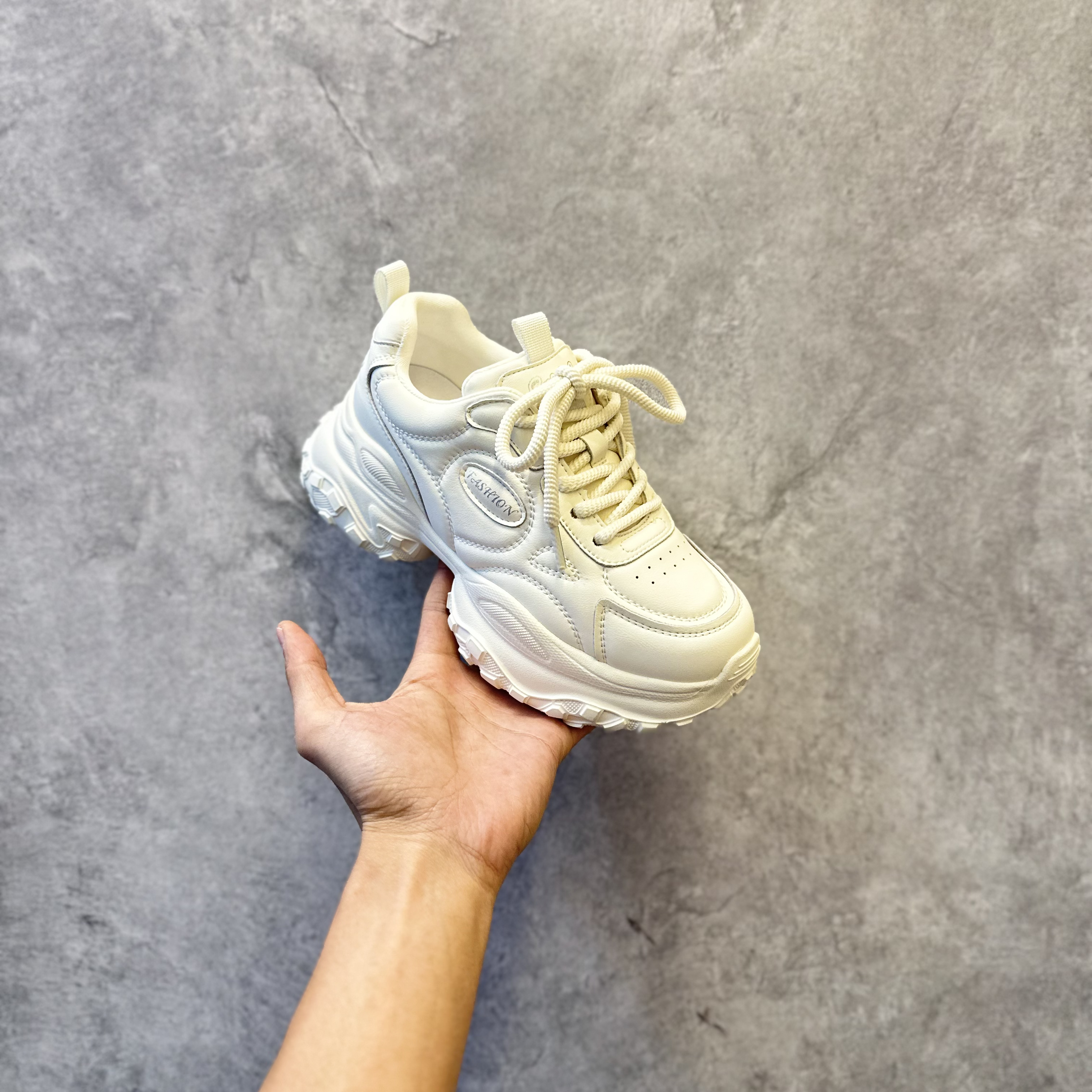 【金螳螂】大爆款特惠引流 超轻榴莲底面包老爹鞋巨巨巨舒服显脚小