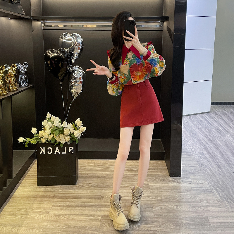 2025春季小众不撞款时尚装裙洋气复古碎花衬衫红色短裙两件套女装