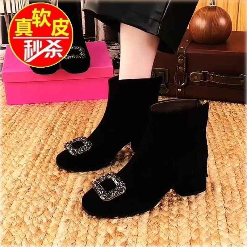 品牌断码磨砂方头真皮2025冬季新款女粗跟短靴时尚女靴弹力瘦瘦靴