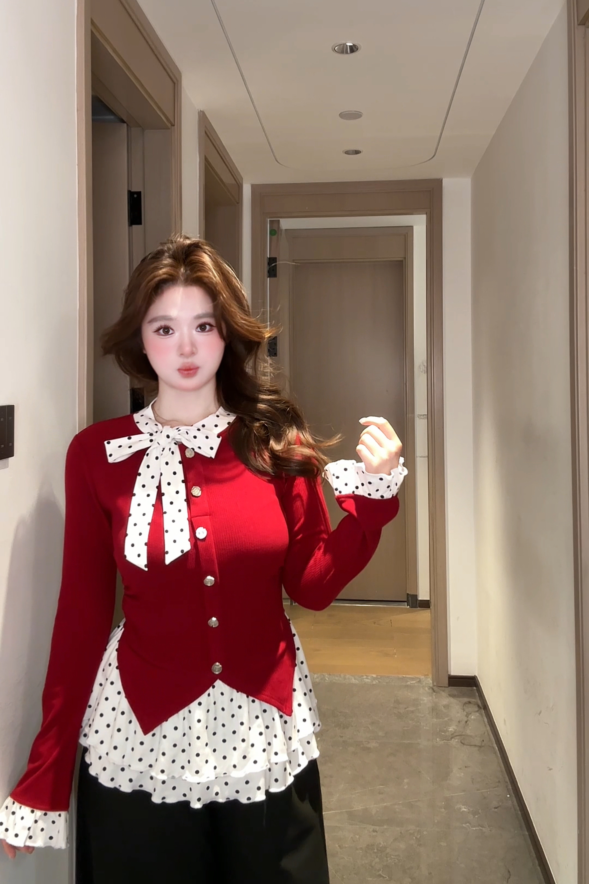 【圣诞限定】微胖mm韩系千金小香风女设计感波点辣妹针织上衣miu系