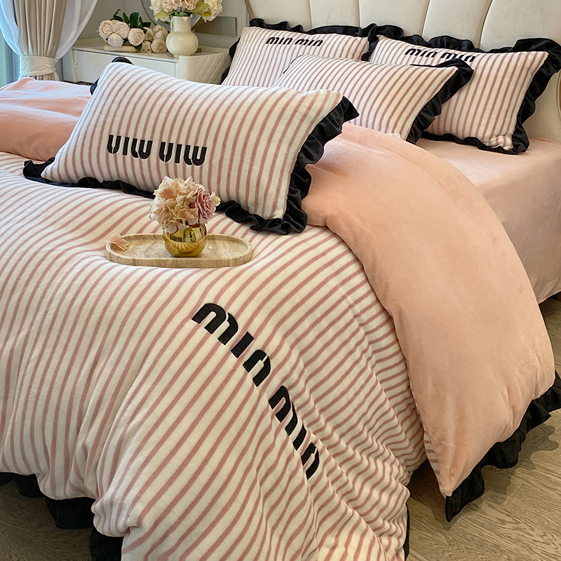 水星高端适用家纺少女心冬季加厚牛奶绒四件套公主风珊瑚绒双面保