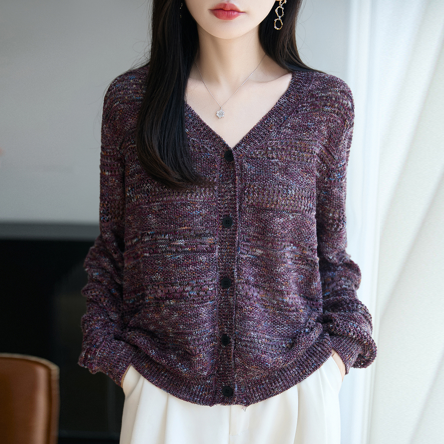 微胖mm春秋大码女士毛衣遮肚子巨显瘦v领上衣早秋内搭针织打底衫