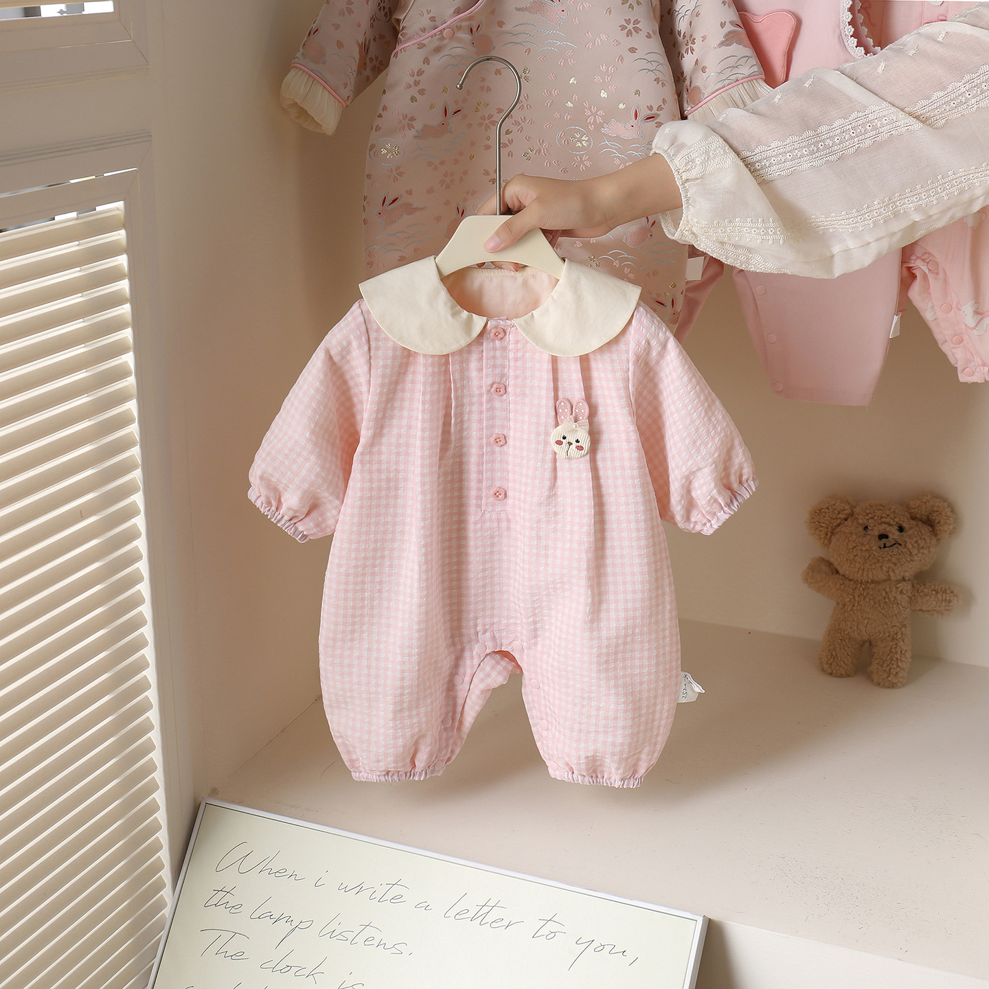 婴儿连衣春秋新款初生宝宝可爱超萌外套哈衣新生儿洋气外出服秋