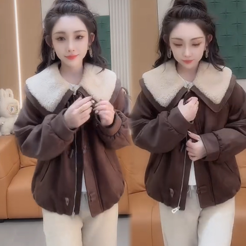 2025秋季新款时尚显瘦气质网红高档洋气女高级百搭宽松大码棉外套