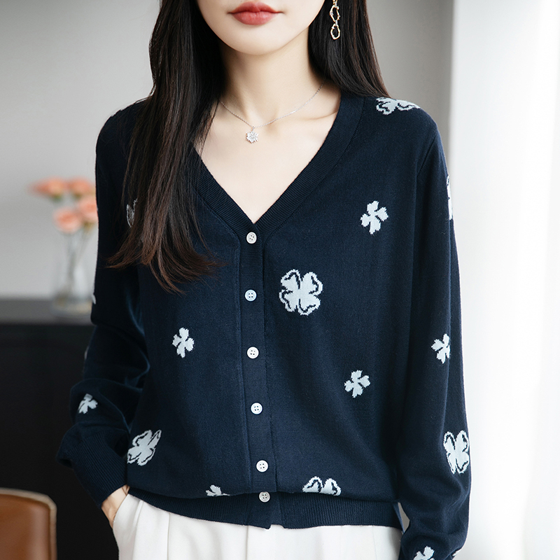 哥弟阿玛施正品秋冬新款提花针织开衫女时尚V领洋气显瘦长袖上衣