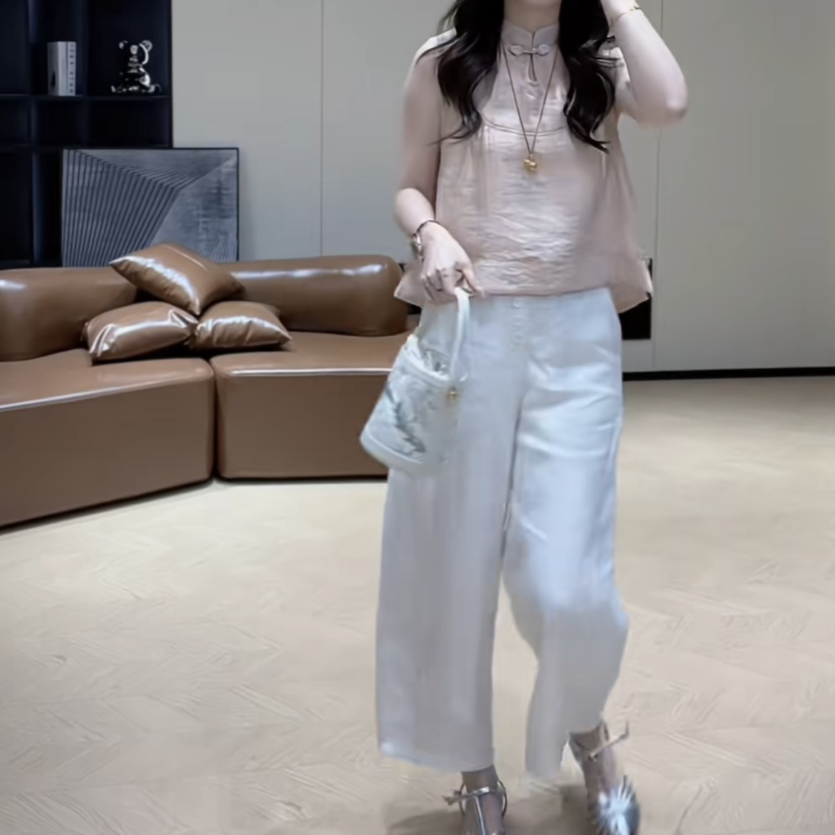 新款时尚洋气精品百搭女装F4004