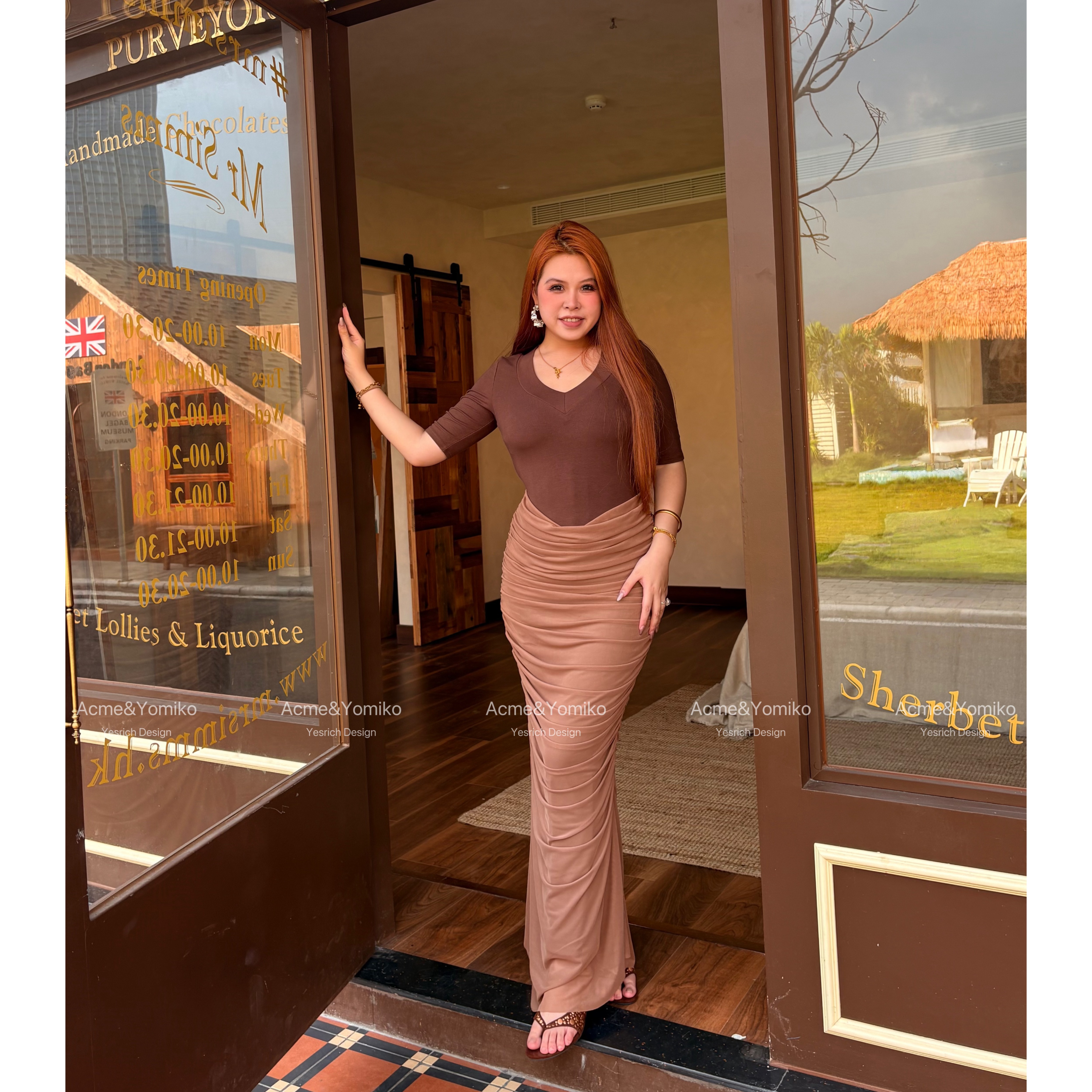 维多利亚 法式复古纯欲性感褶皱网纱显瘦设计高弹鱼尾连衣裙G296