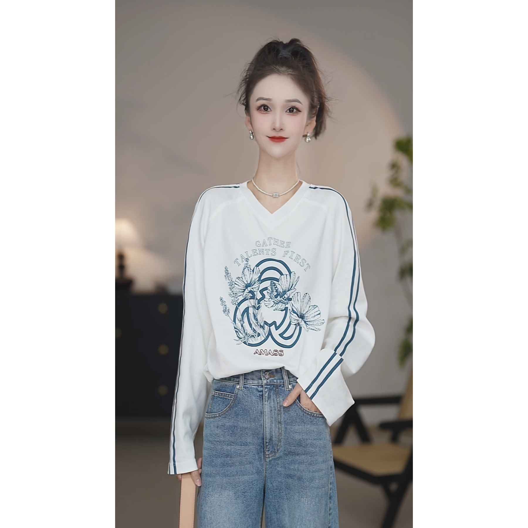 阿玛施【官方正品】新款休闲百搭松弛感圆领长袖卫衣女530158