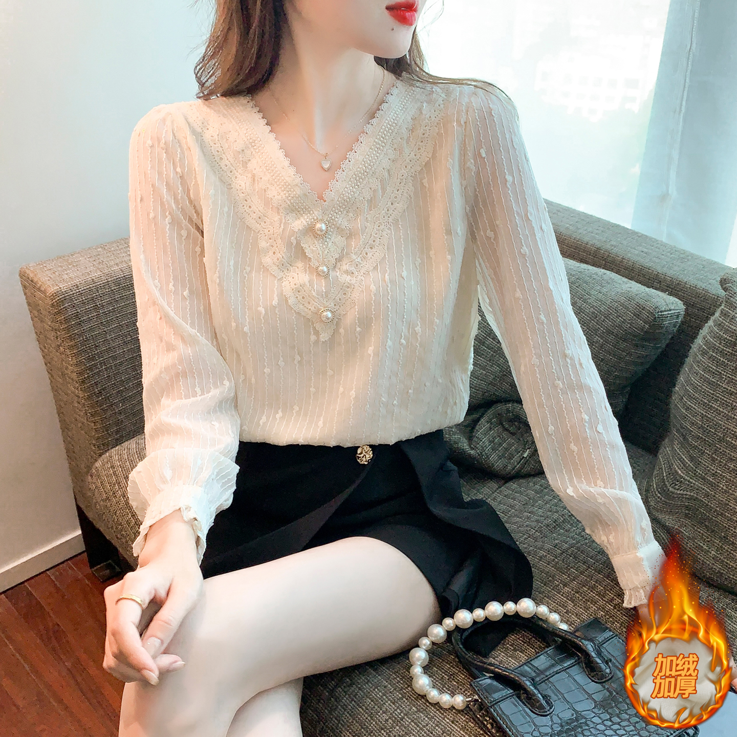 加绒加厚秋冬新款打底衫女洋气时尚内搭上衣气质百搭雪纺蕾丝衬衫
