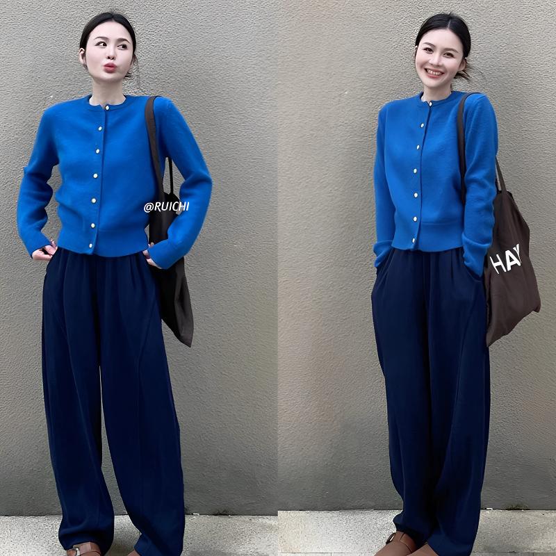 秋季女装新款洋气2025克莱因蓝圆领单排扣针织开衫外套长袖上衣女