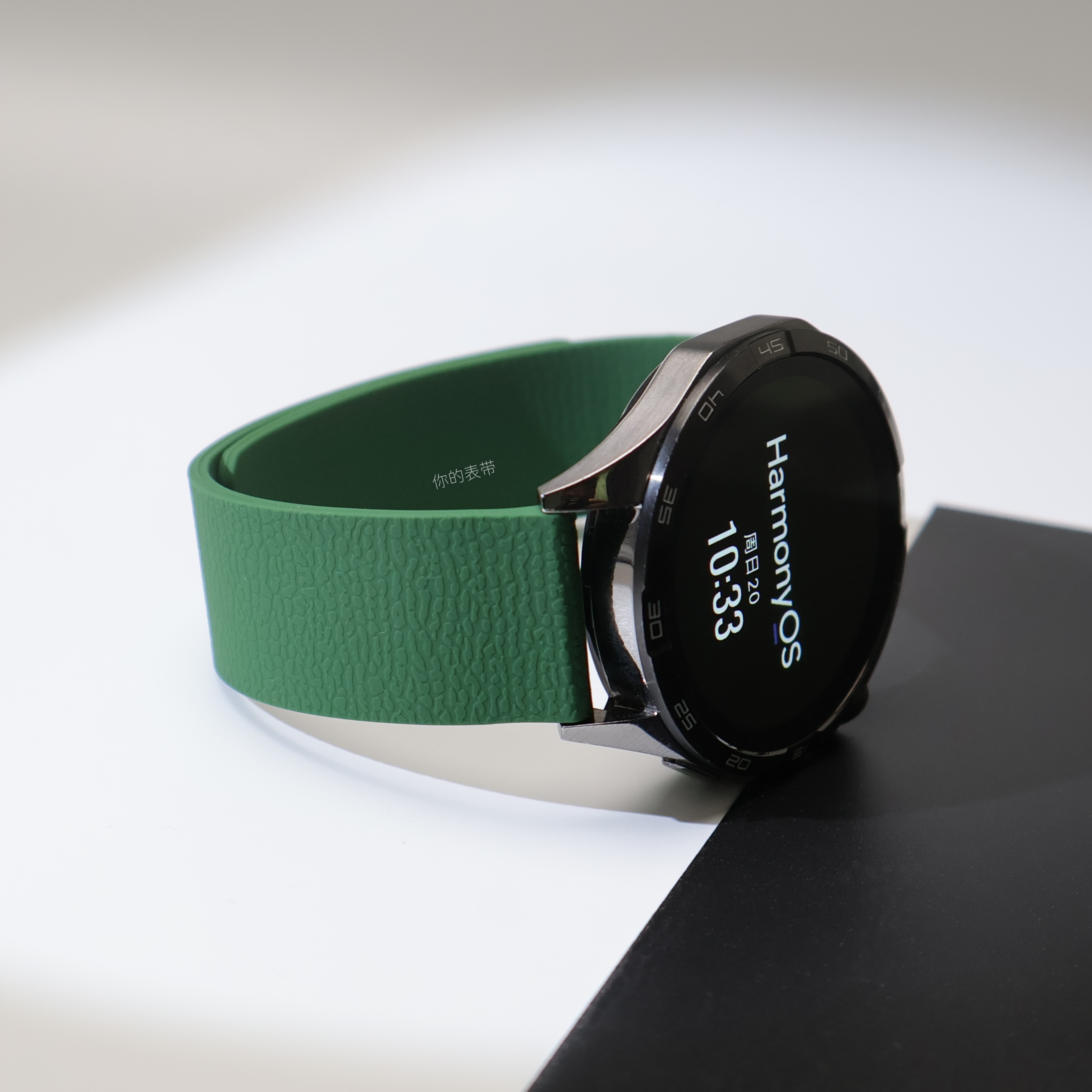 适用华为GT6/5pro荔枝纹软硅胶无扣磁吸Watch3/2男女柔软手表腕带