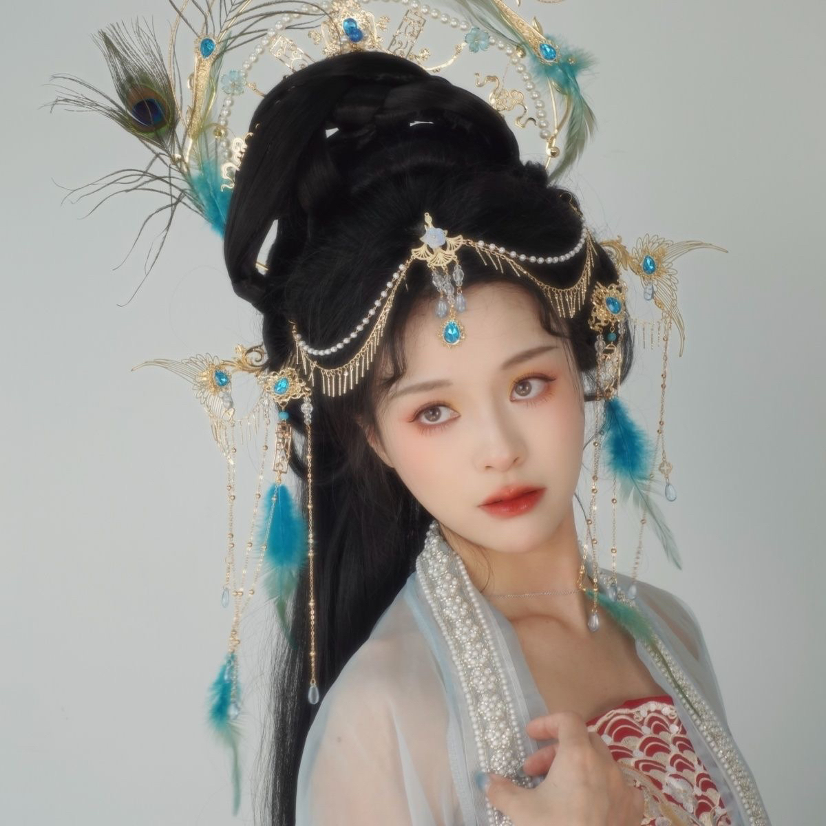 梦金陵汉服孔雀公主汉服孔雀仙子蓝色羽毛发饰异域古风流苏重工