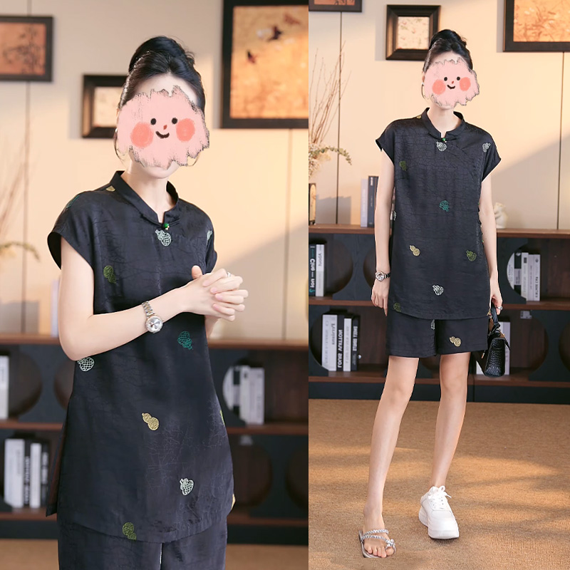 新中式显瘦时尚套装女士2025夏季新款绣花刺绣薄款上衣短裤两件套