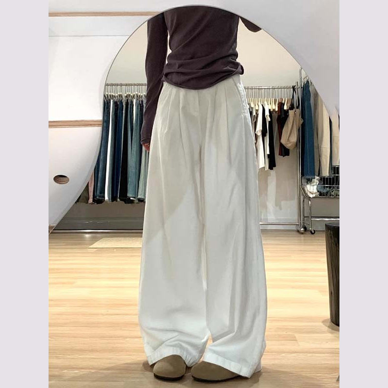 白色纹理褶皱休闲阔腿牛仔裤女秋季新款高腰宽松显瘦直筒拖地裤潮