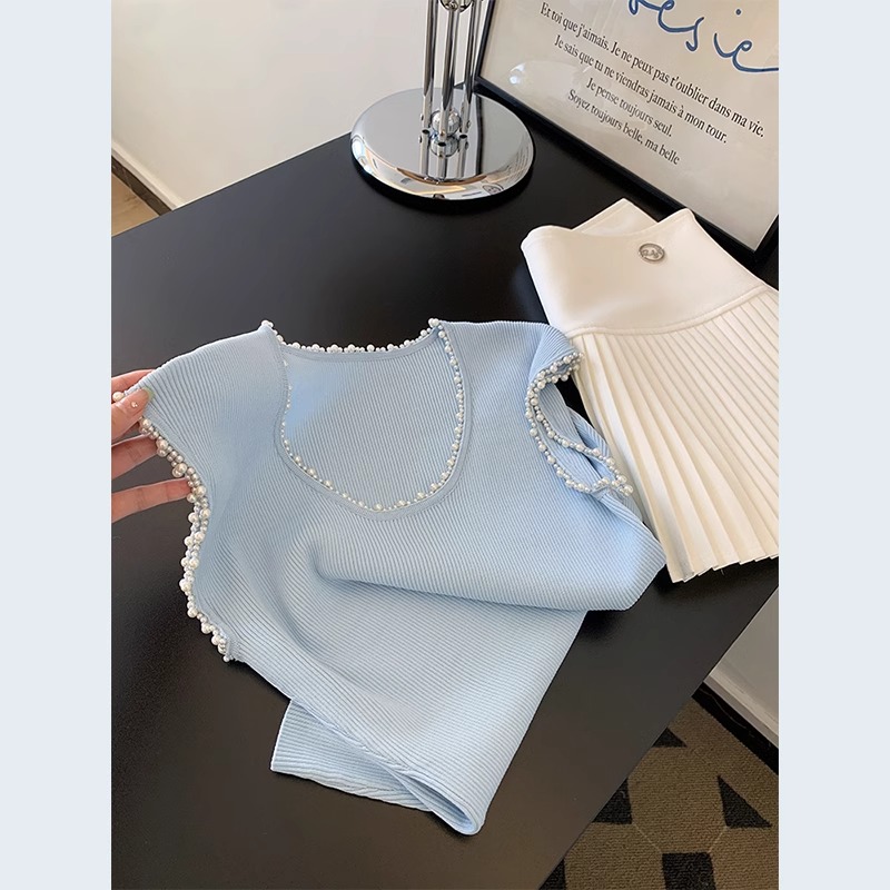 针织衫2025新款短袖u领口t恤女小个子短款多巴胺修身设计感上衣夏