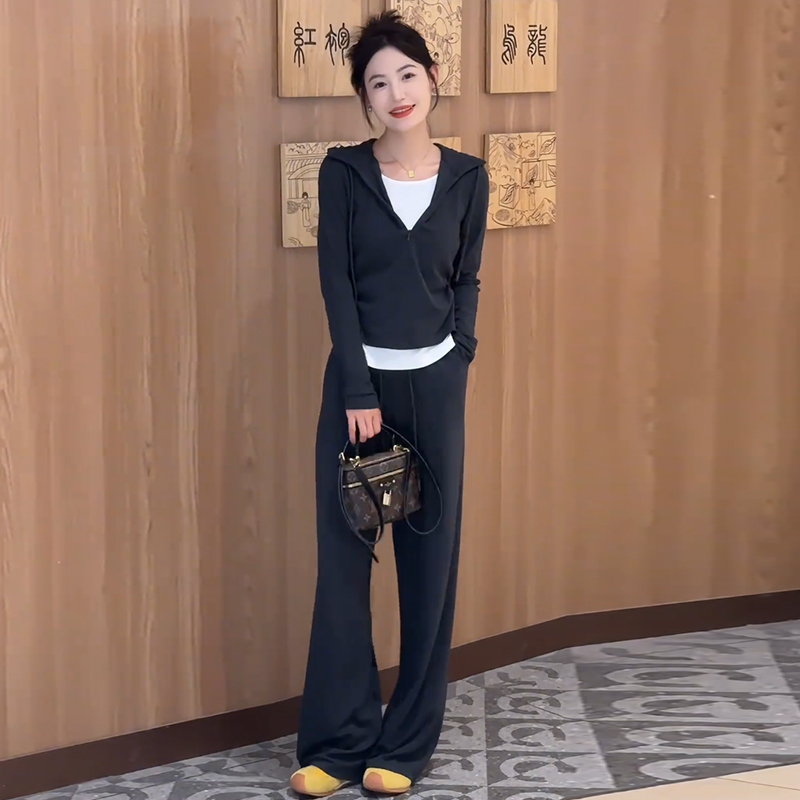 杨二迪专属2025款秋季新款时尚半拉链套装显瘦时尚裤子显瘦两件套