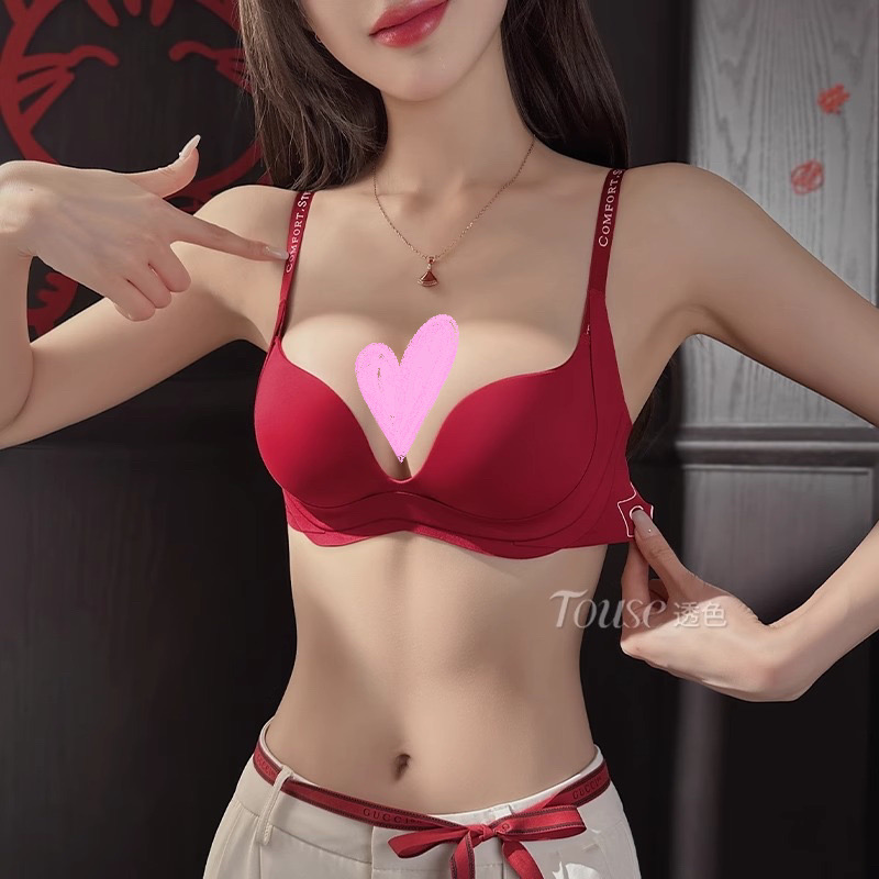 维多利亞字母肩带内衣小胸聚拢显大防下垂无痕美背性感露肩文胸罩