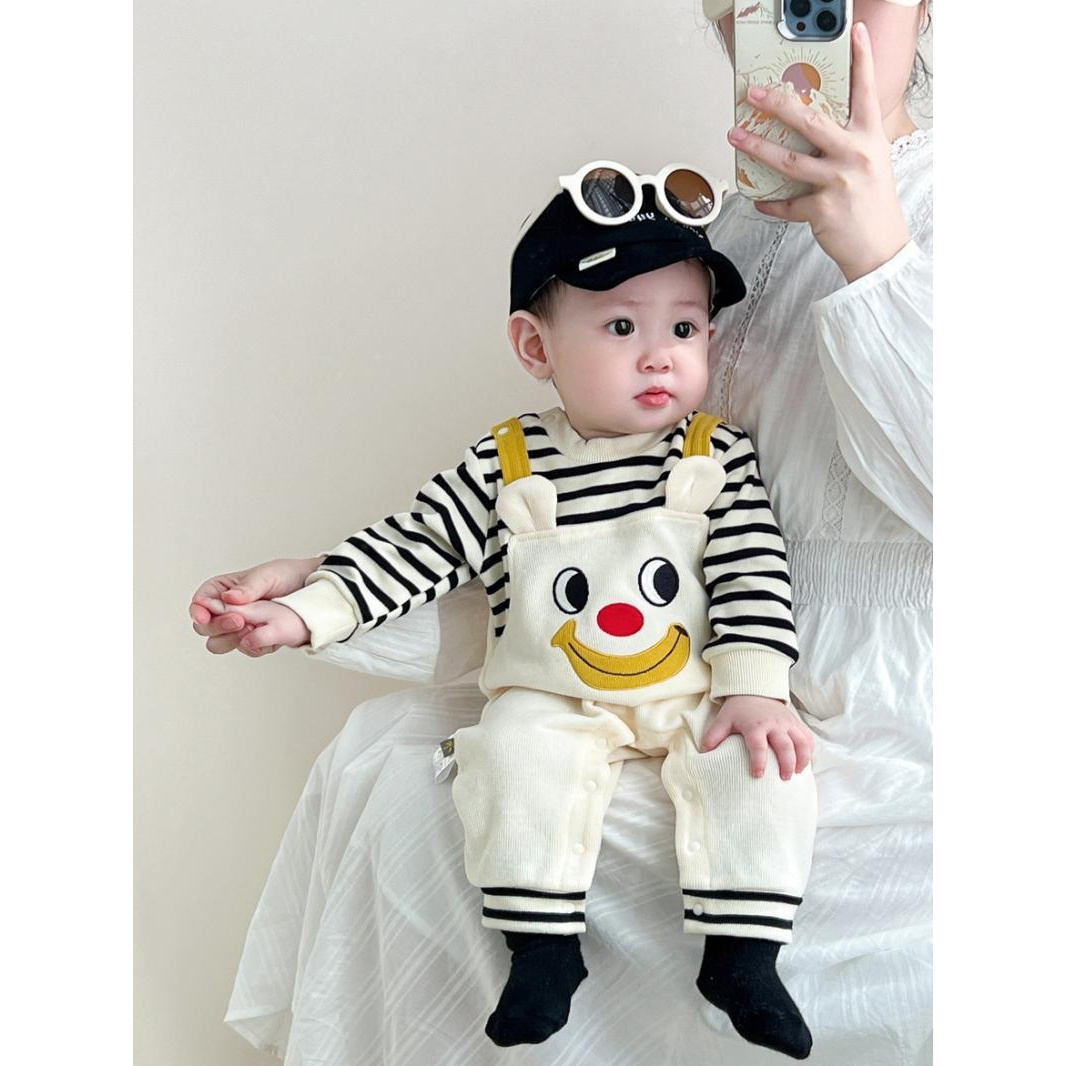 婴儿连体衣秋装新生儿男宝衣服超萌卡通大眼睛假两件长袖哈衣春秋