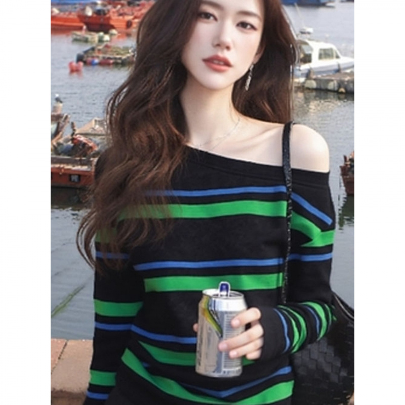 独特超好看上衣韩系慵懒风松弛感小众不撞款斜肩条纹T恤针织衫秋